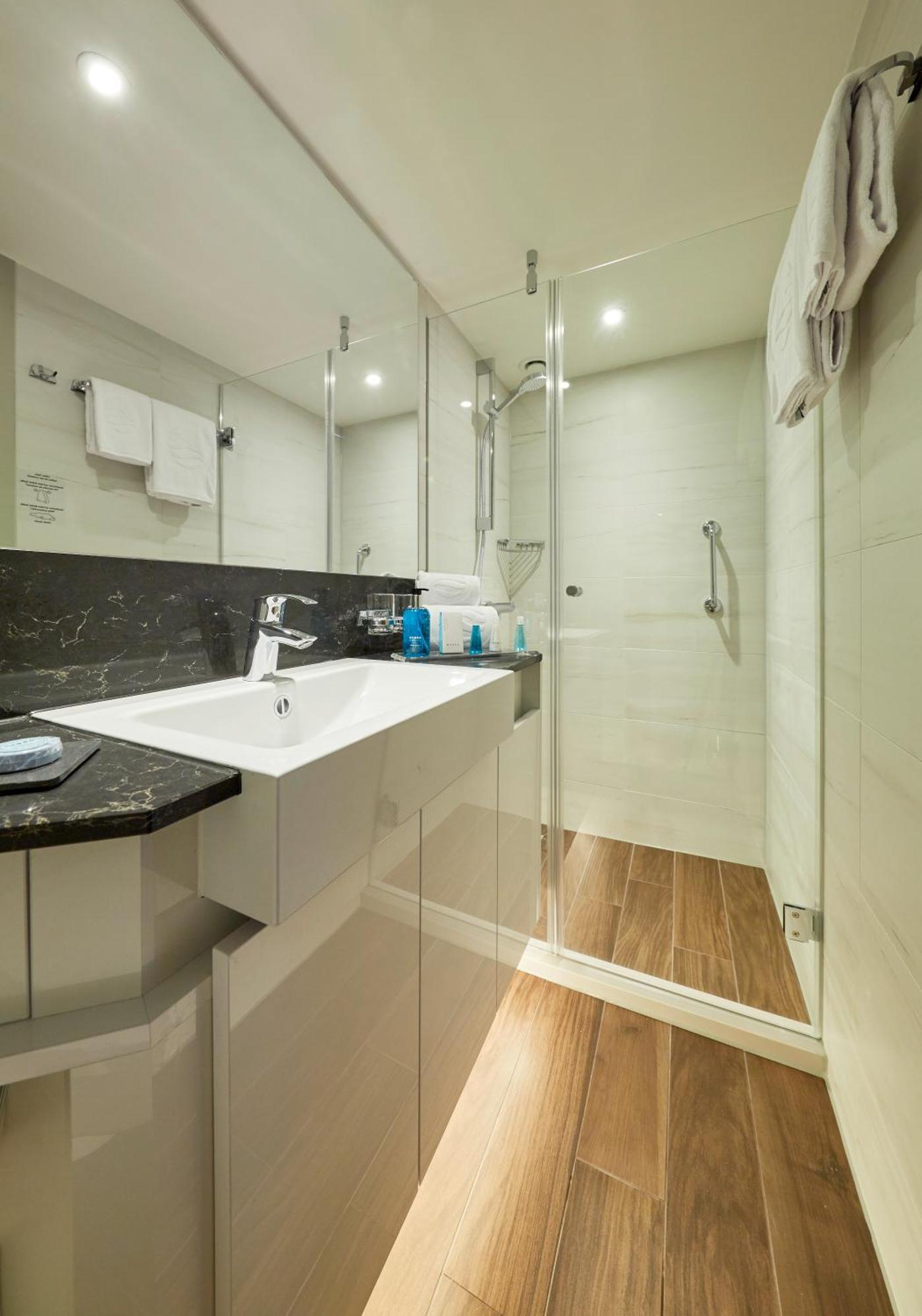 Hotelschiff Lady Diletta Кёльн Экстерьер фото