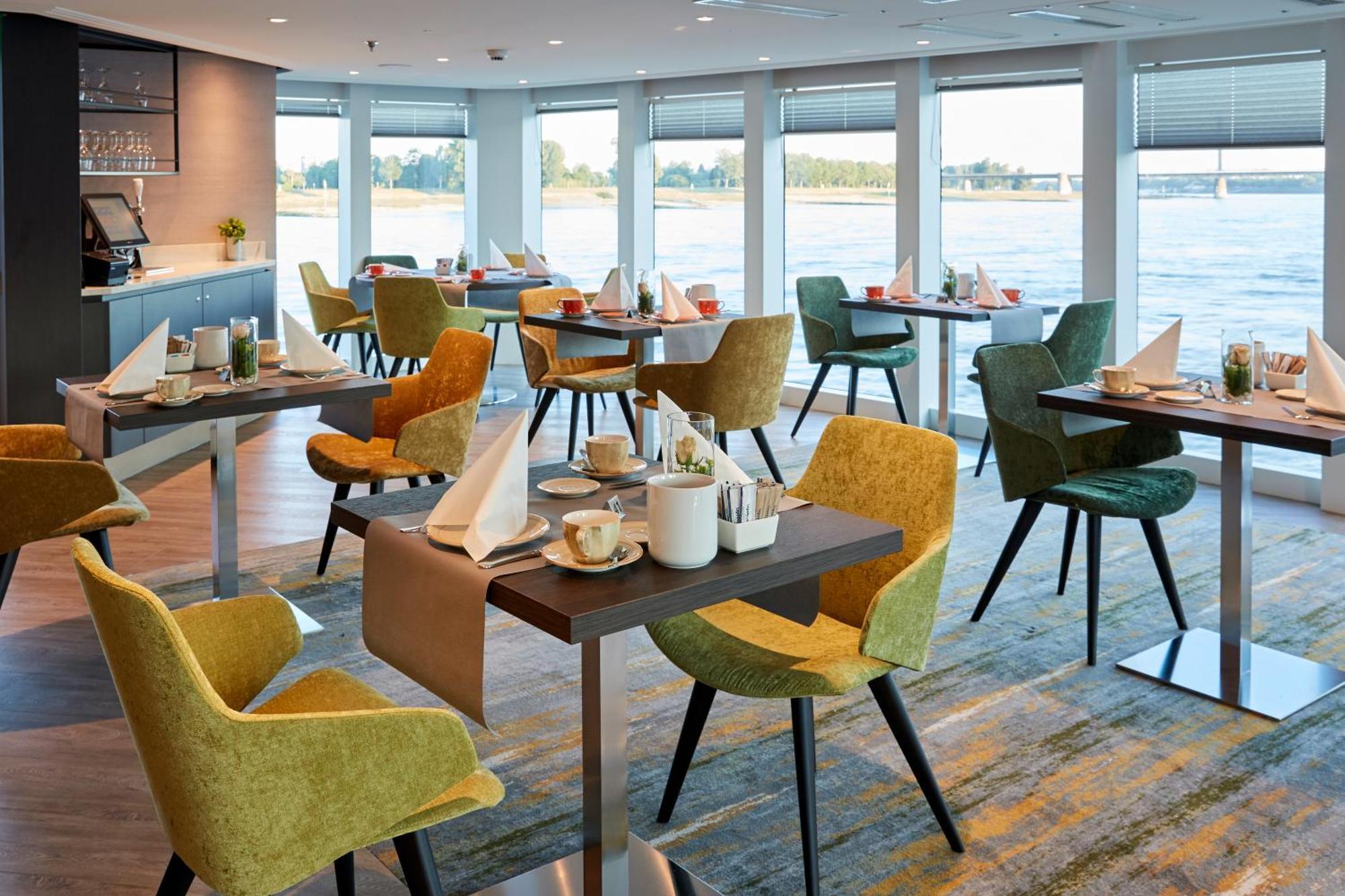 Hotelschiff Lady Diletta Кёльн Экстерьер фото